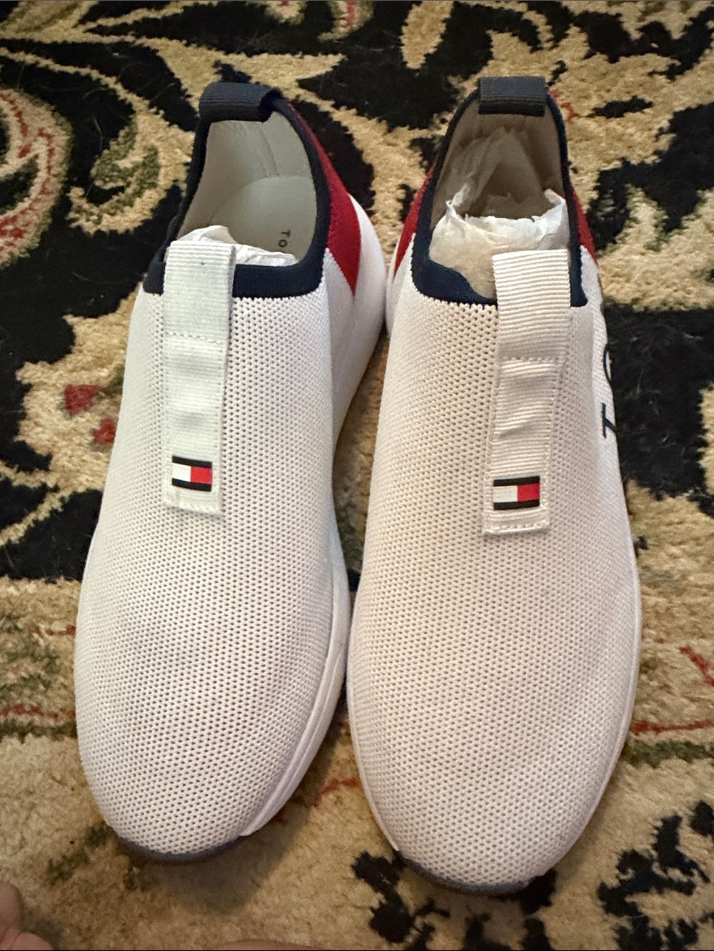 Tommy Hilfiger White Slip-On Knit Sneakers with Navy & Red Accents
